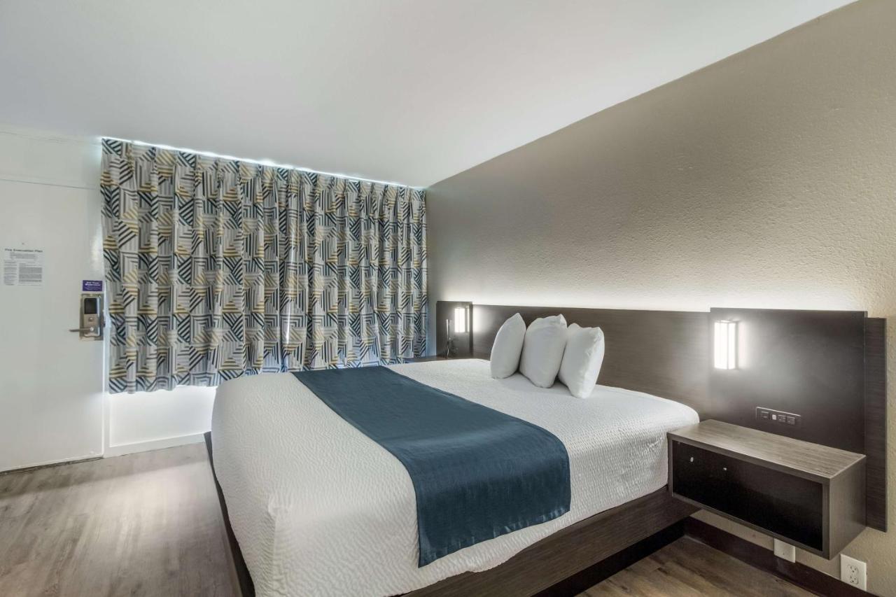 Motel 6 Groves, Tx Ngoại thất bức ảnh